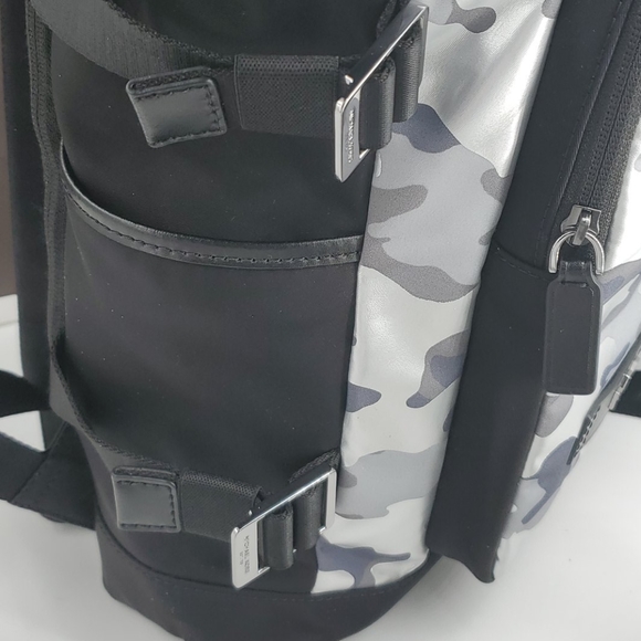 🆕️ Michael Kors Kent Rolltop Backpack Camo - Picture 6 of 7